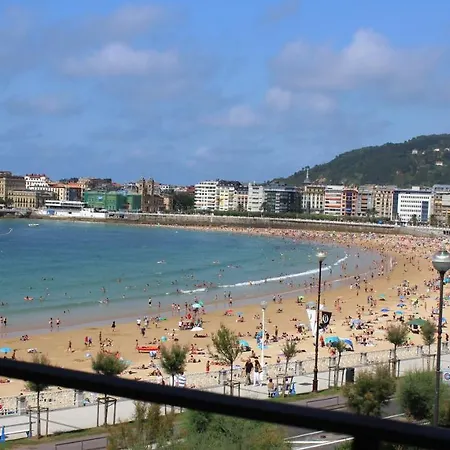 Daire Seafront Luxury - By Www,sansebastianapartments,es *